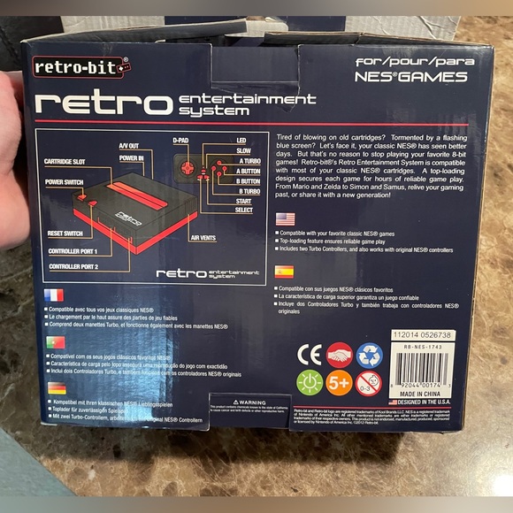 NES clone console with 2 games /2 controllers - Picture 8 of 13